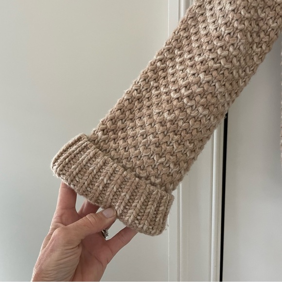 Banana Republic Merino Honeycomb Stitch Sweater XS - Picture 5 of 12